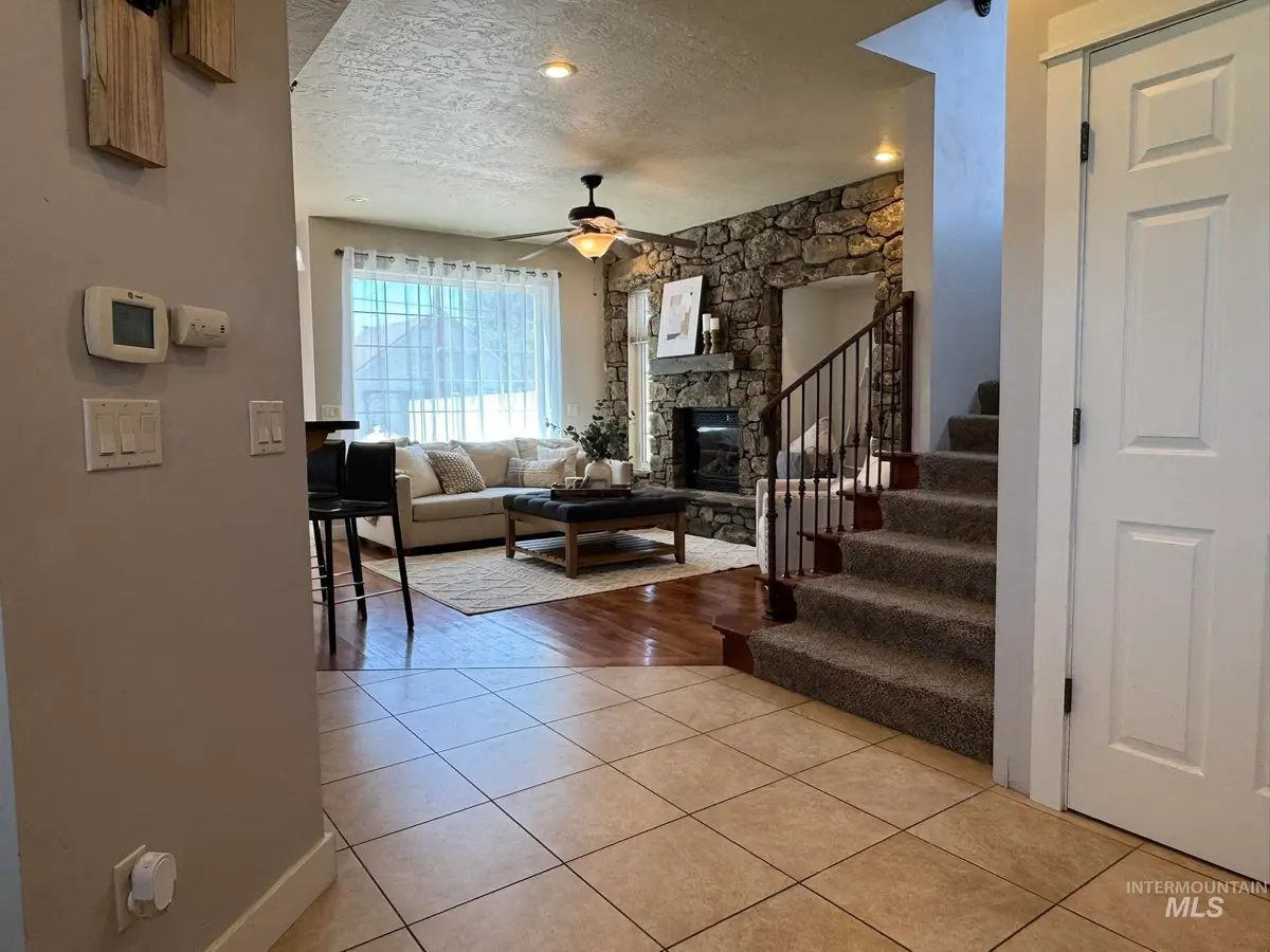 140 W Valley Road, Hagerman, ID 83332 - Image #1