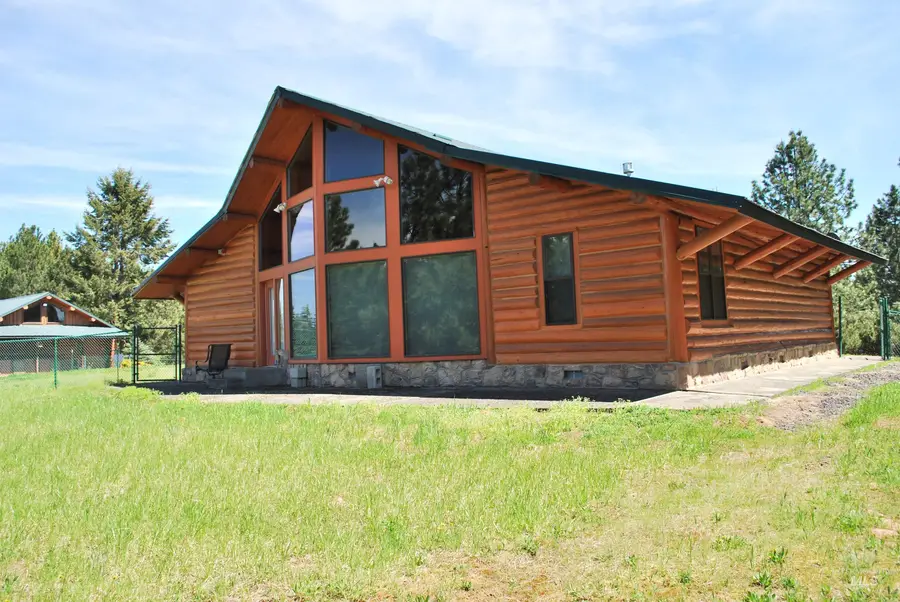 4975 Middle Road, Lenore, ID 83541 - Image #3