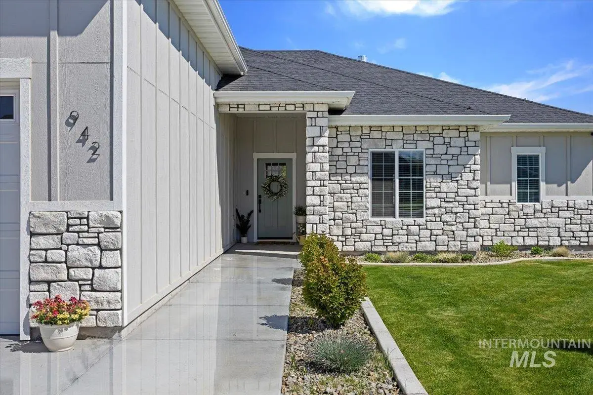 942 Paintbrush, Kimberly, ID 83341 - Image #1