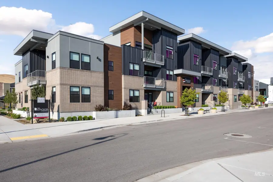 4340 E Haystack St #210, Boise, ID 83716 - #2