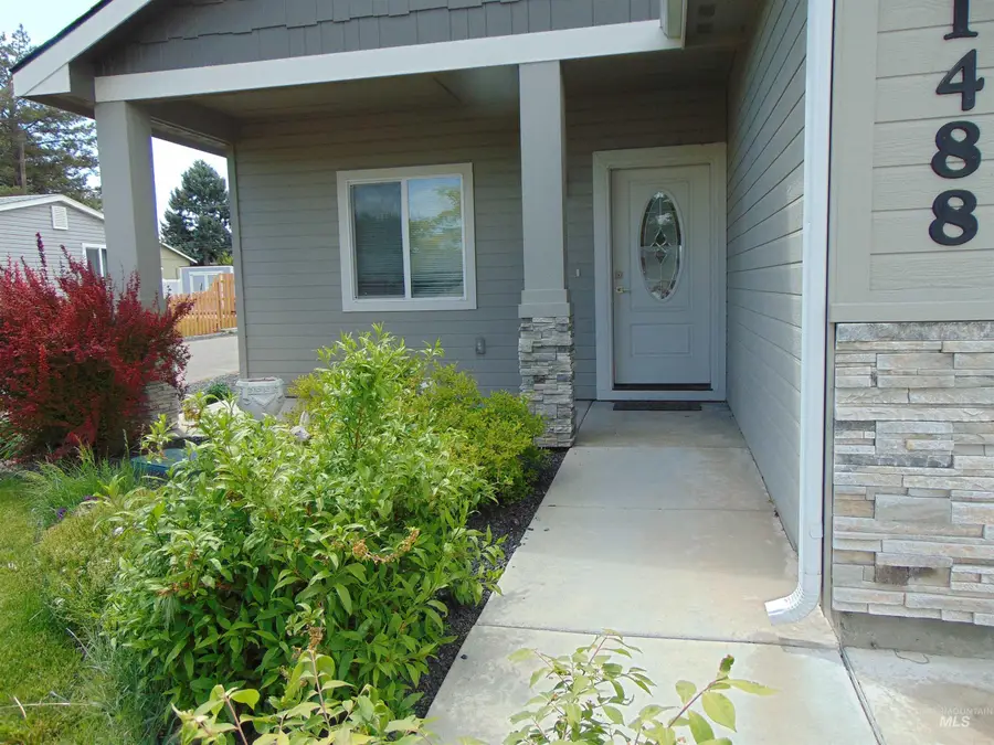 1488 W Idaho Ave., Ontario, OR 97914 - Image #3