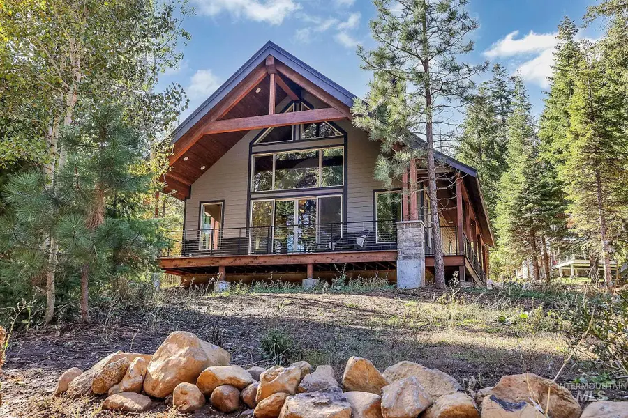 1 Caribou Parkway, Cascade, ID 83611 - Image #2