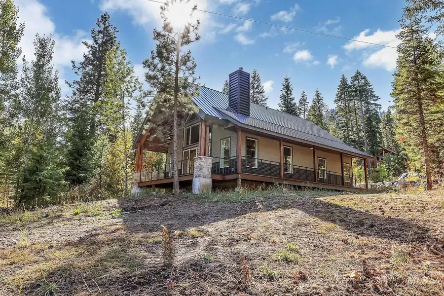 1 Caribou Parkway, Cascade, ID 83611 - Image #3