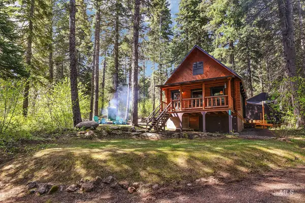 1221 Fox Rd., Cascade, ID 83611