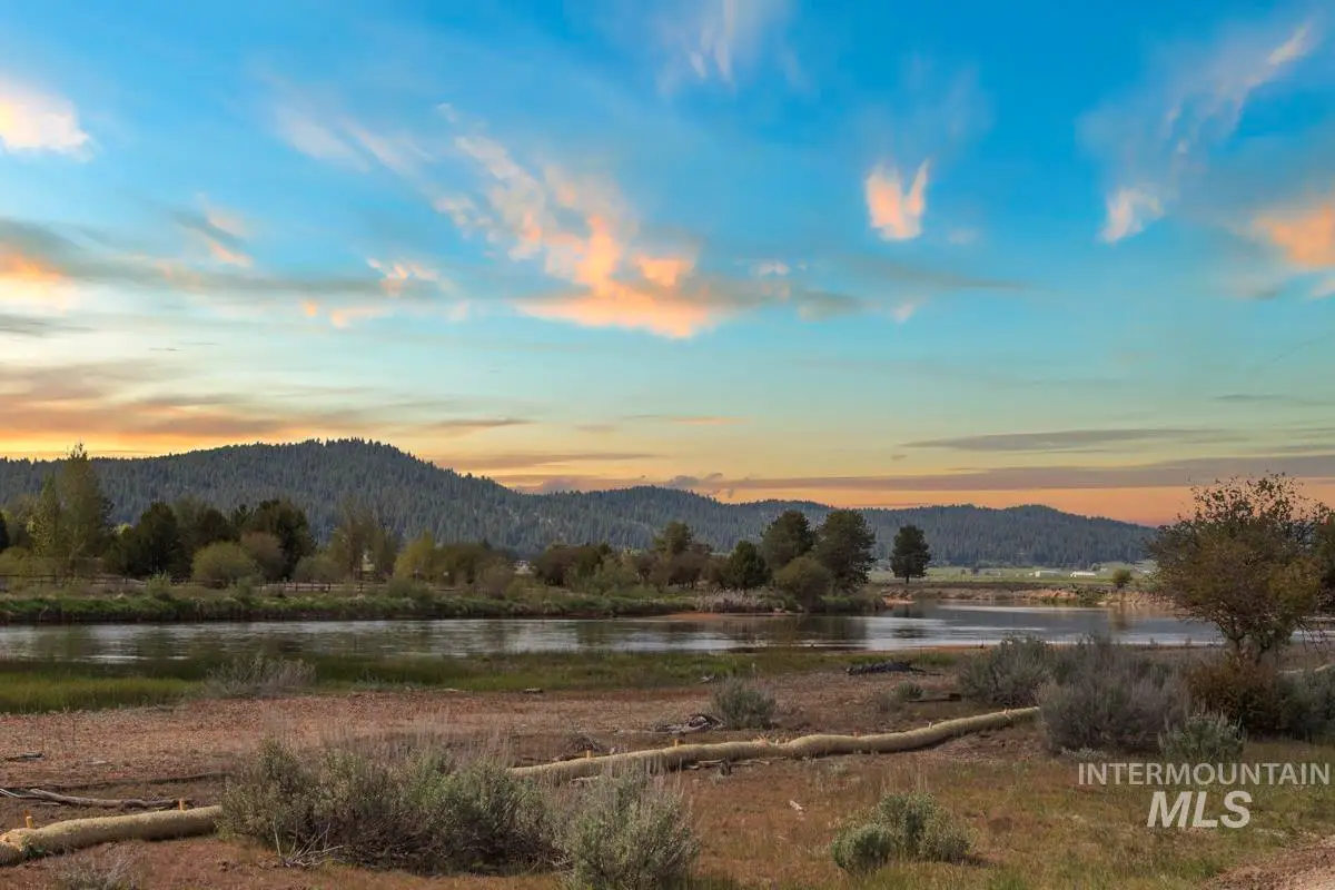 L7 B1 River Bank Drive, Cascade, ID 83611 - Image #1
