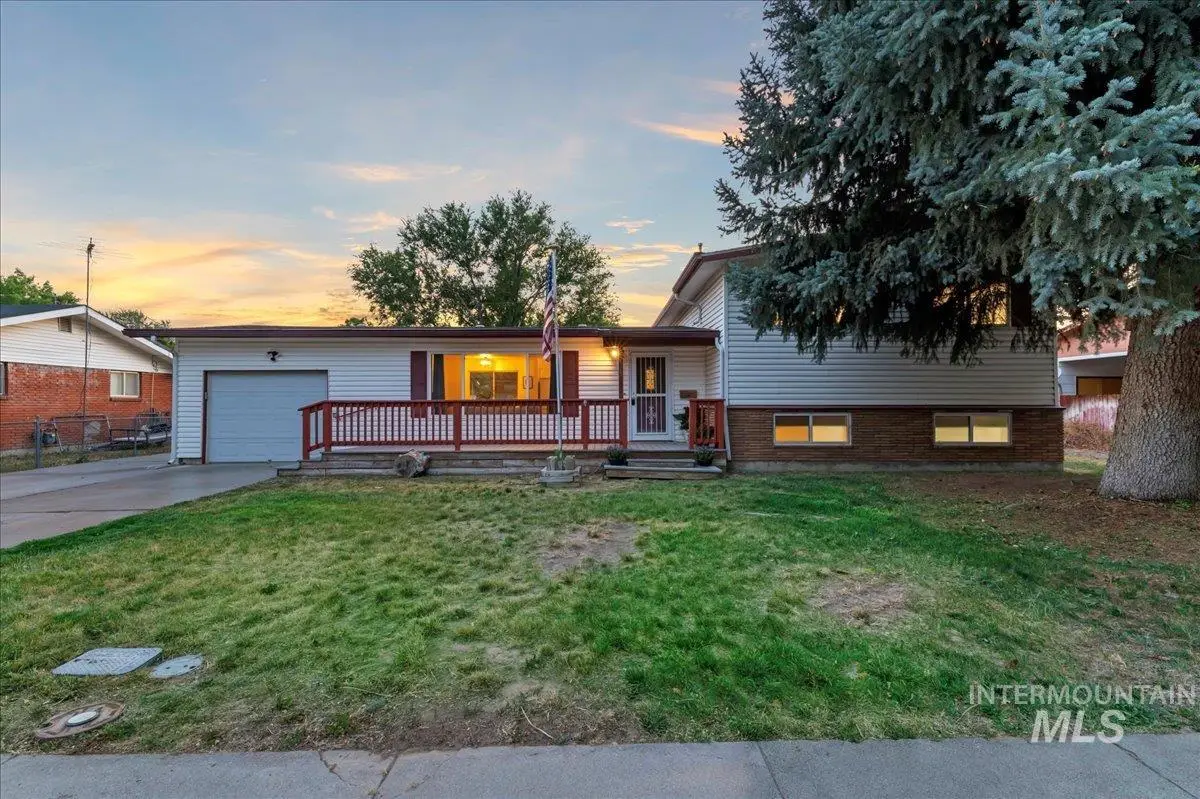 1115 N 6th E, Mountain Home, ID 83647 - Image #1