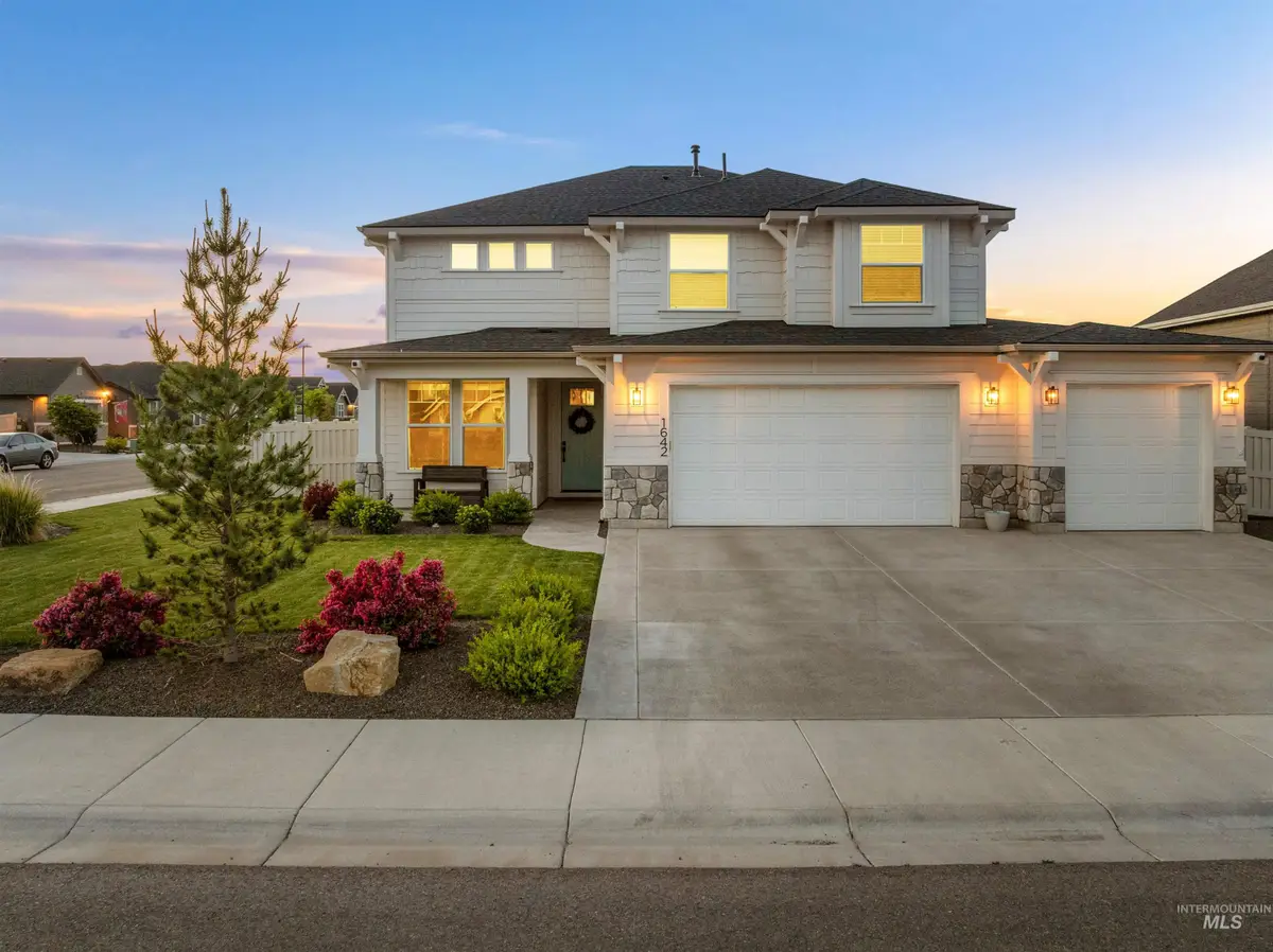 1642 Banff St, Middleton, ID 83644 - Image #1