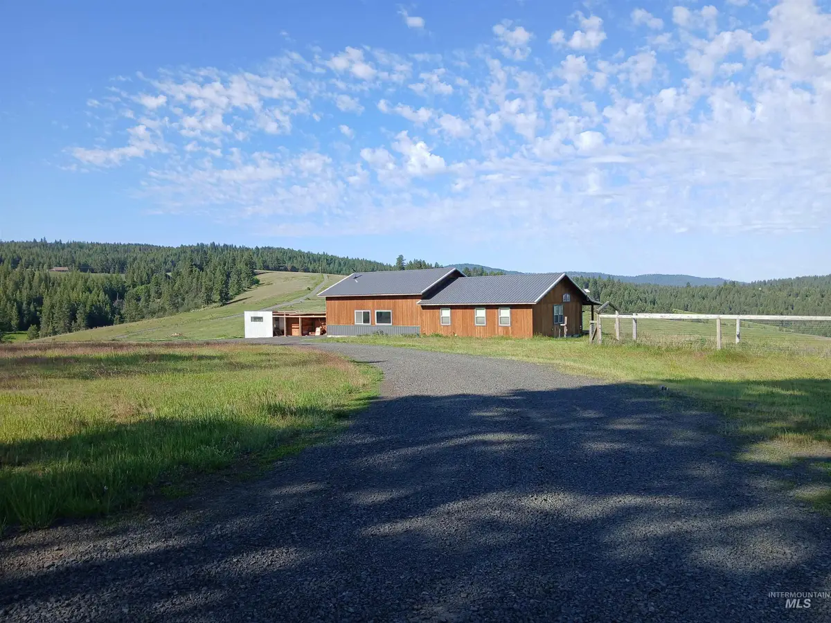 1031 E Rock Creek Rd, Potlatch, ID 83855 - #1