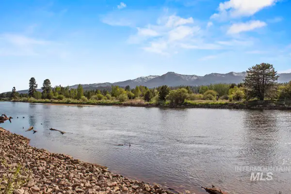 L15 B1 River Bank Drive, Cascade, ID 83611