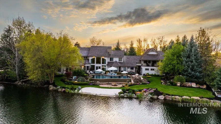 1122 W Two Rivers Lane, Eagle, ID 83616 - Image #2