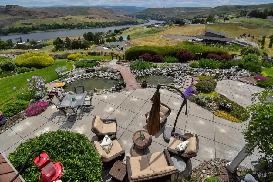 3725 Nicklaus Dr, Clarkston, WA 99403 - Image #2