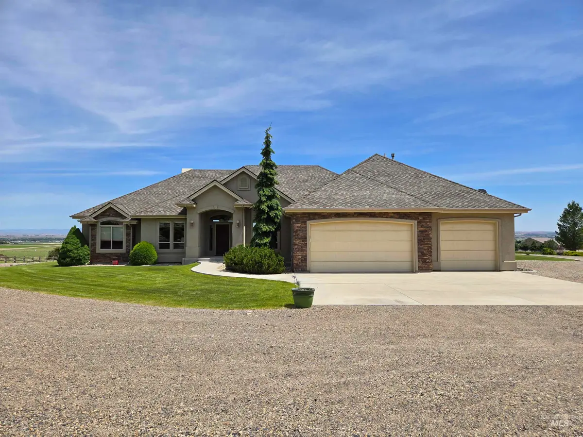 654 King Ave, Ontario, OR 97914 - Image #1