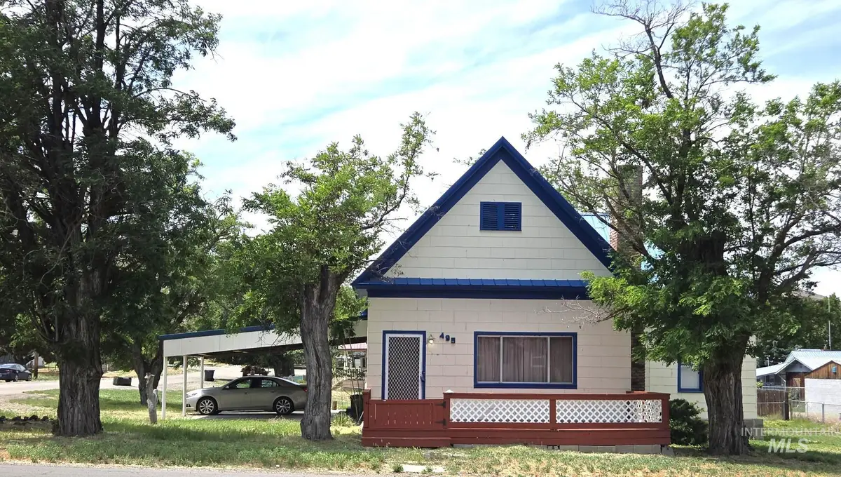 495 1st Street East, Huntington, OR 97907 - Image #1