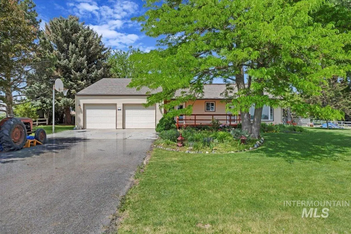 222 W 500 S, Jerome, ID 83338 - Image #1