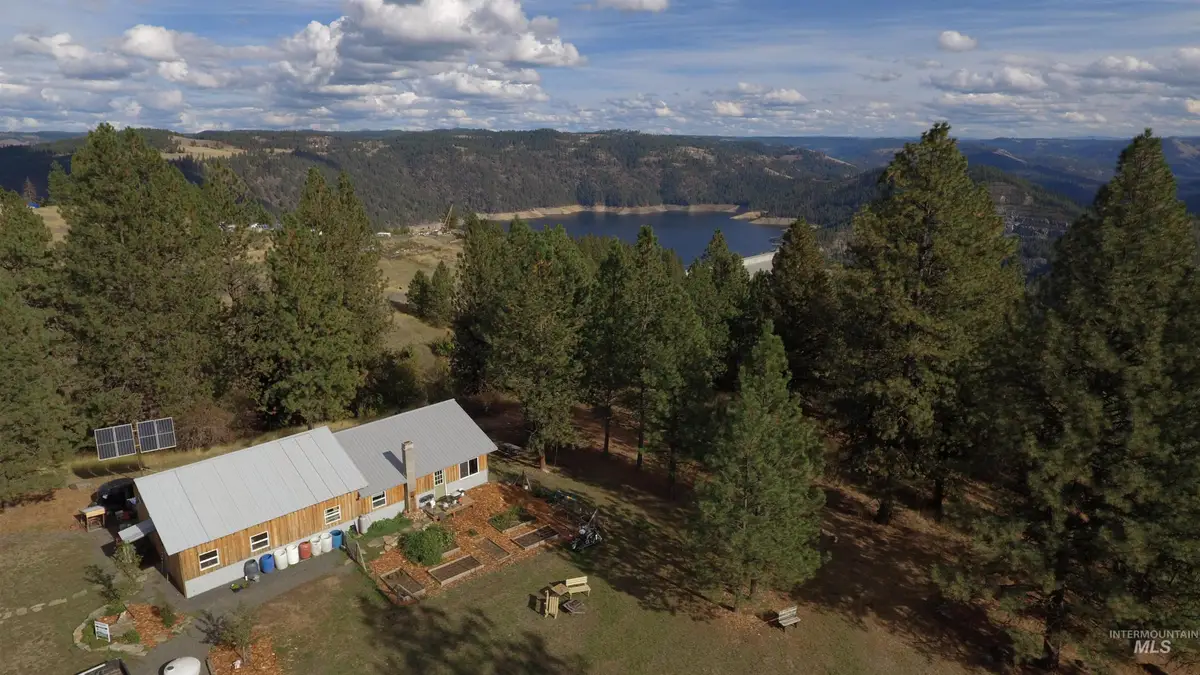 1510 Summitview Dr, Orofino, ID 83544 - Image #1