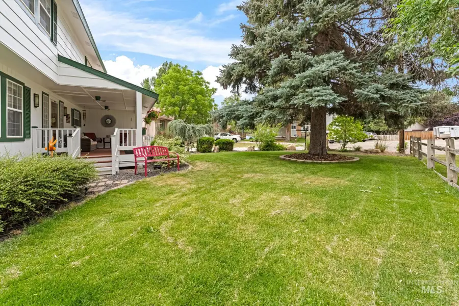 1075 Teal Circle, Mountain Home, ID 83647 - Image #3