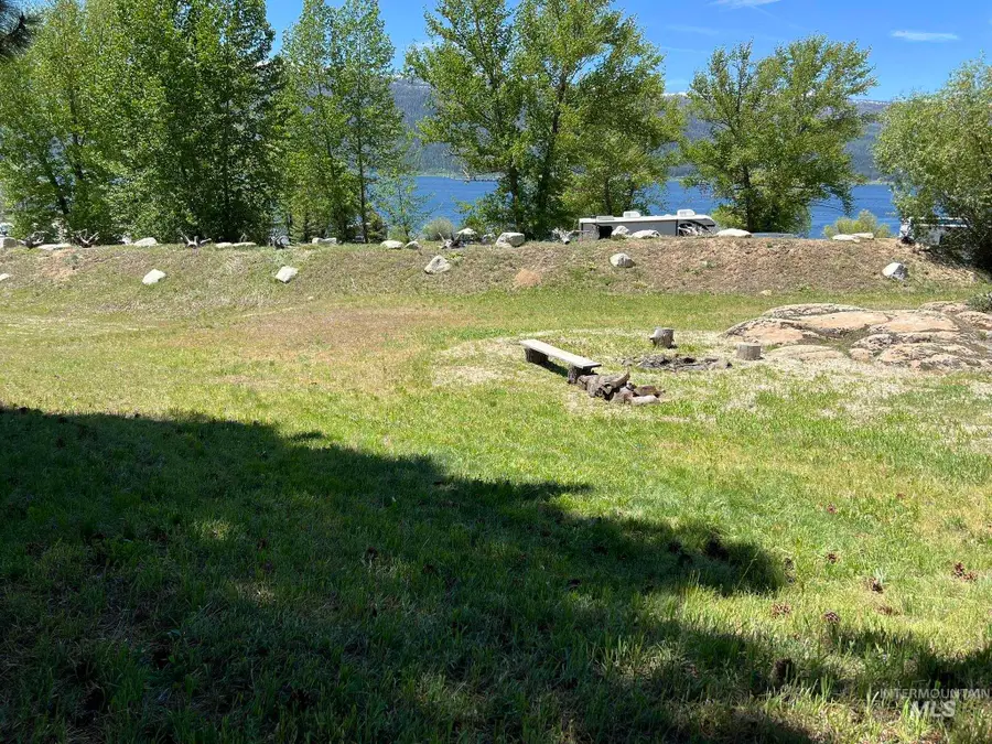 515 Lakeview Dr., Cascade, ID 83611 - Image #3