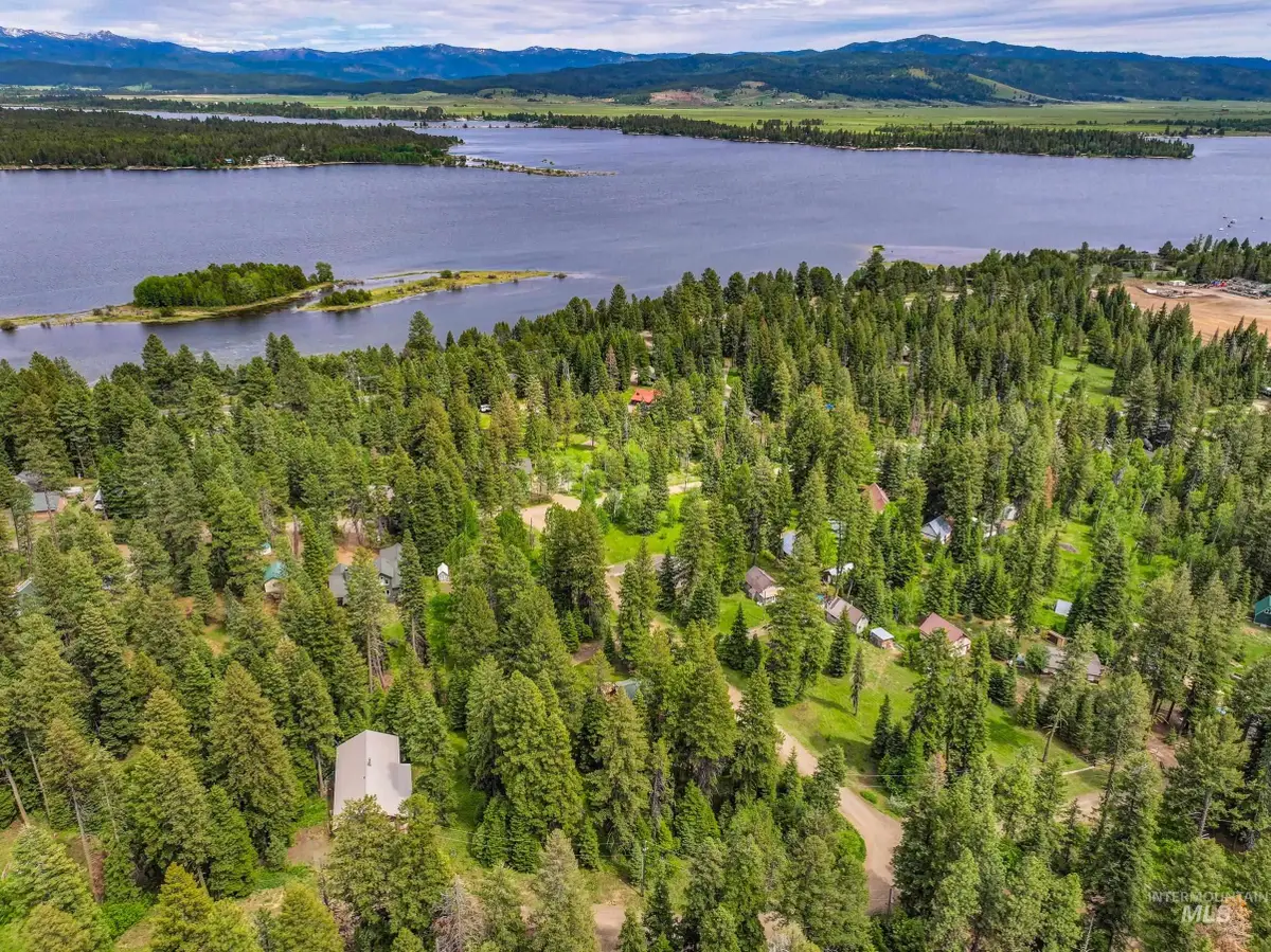 2150 Lydia Dr, Donnelly, ID 83615 - Image #1