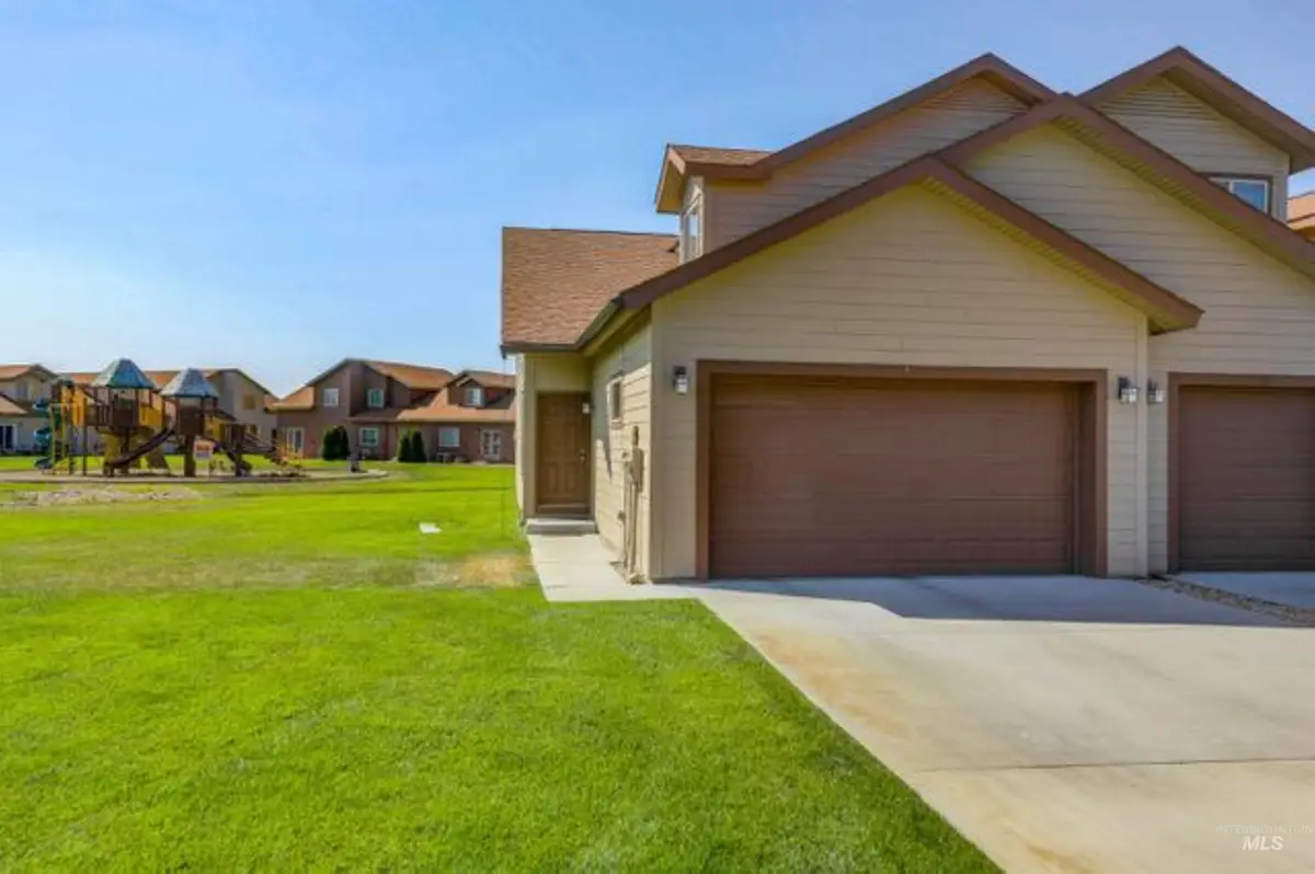 35 1 Mangum Cir, Donnelly, ID 83615 - Image #1