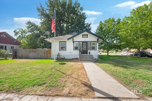 1704 Blaine, Caldwell, ID 83605