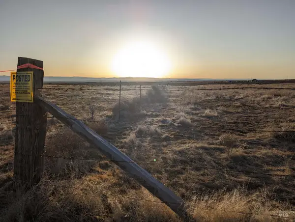 705 Kuna Mora, Kuna, ID 83634