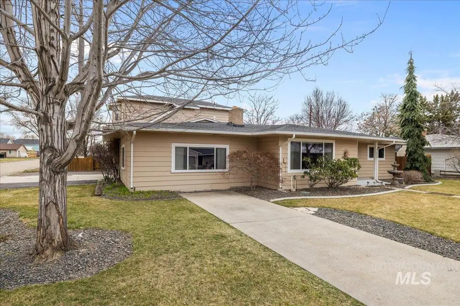 712 SW 4th St, Fruitland, ID 83660 - #3