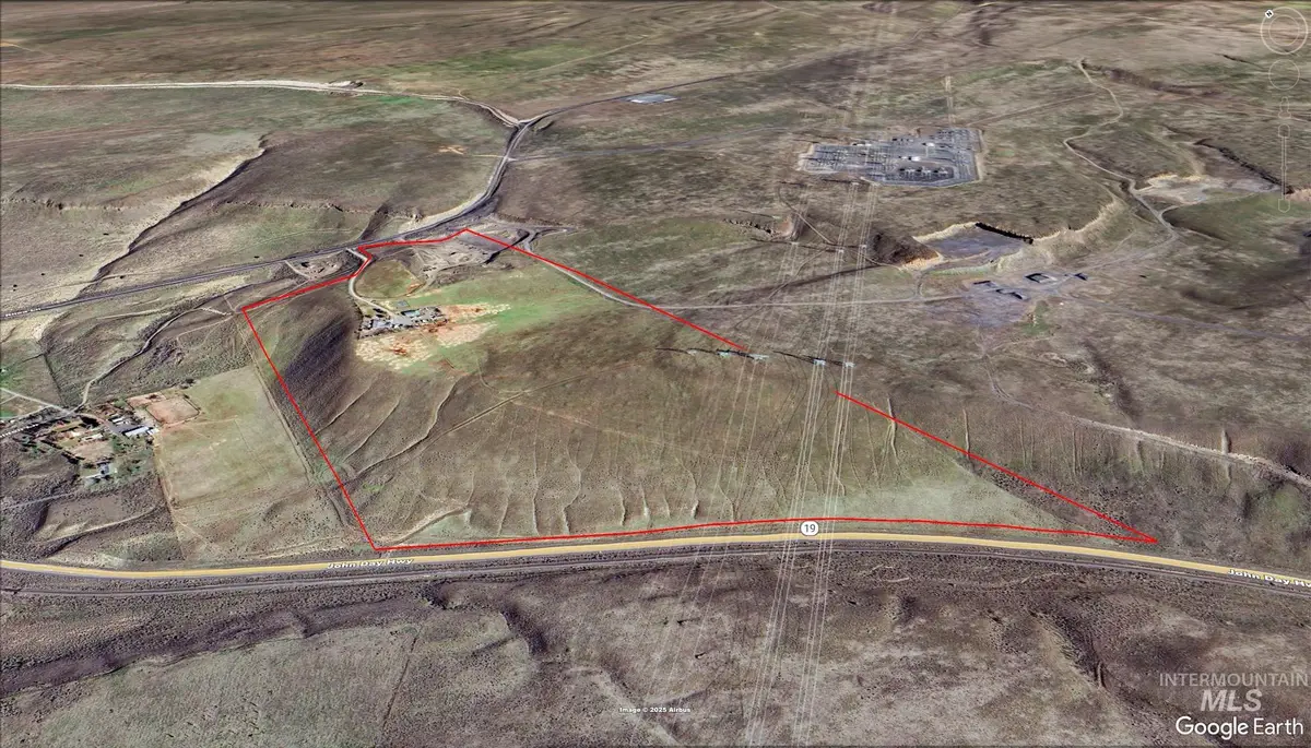 74207 Rhea Lane, Arlington, OR 97812 - Image #1