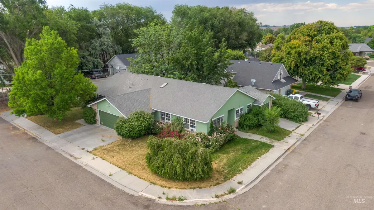 1921 Arcata Way, Ontario, OR 97914 - Image #1