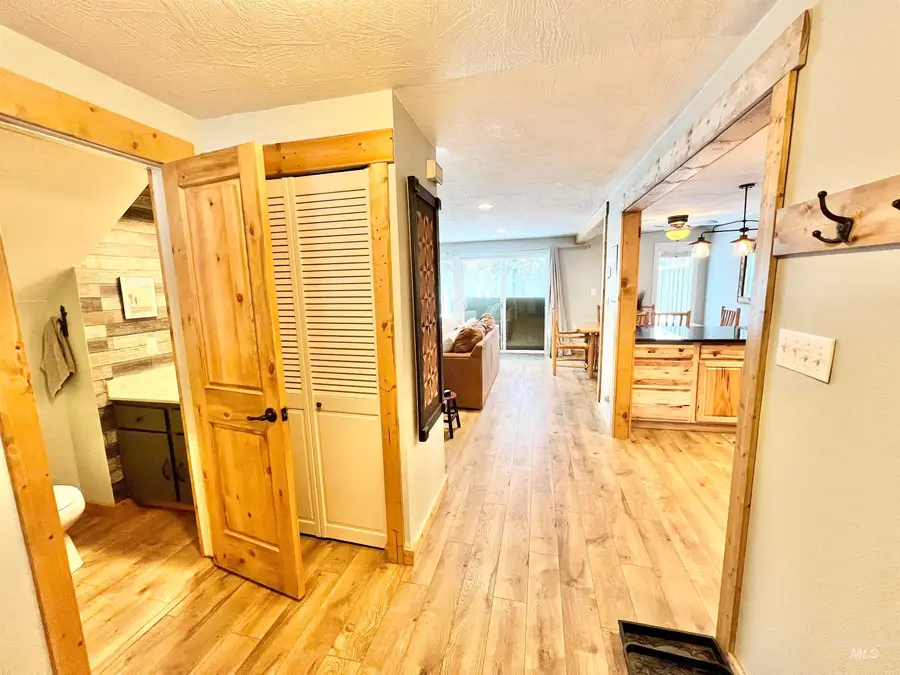 301 N Mission St #C3, McCall, ID 83638 - Image #2