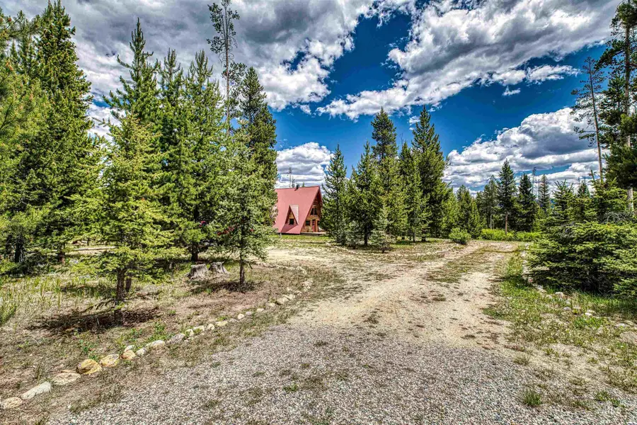 126 Valley Way, Stanley, ID 83278 - Image #2