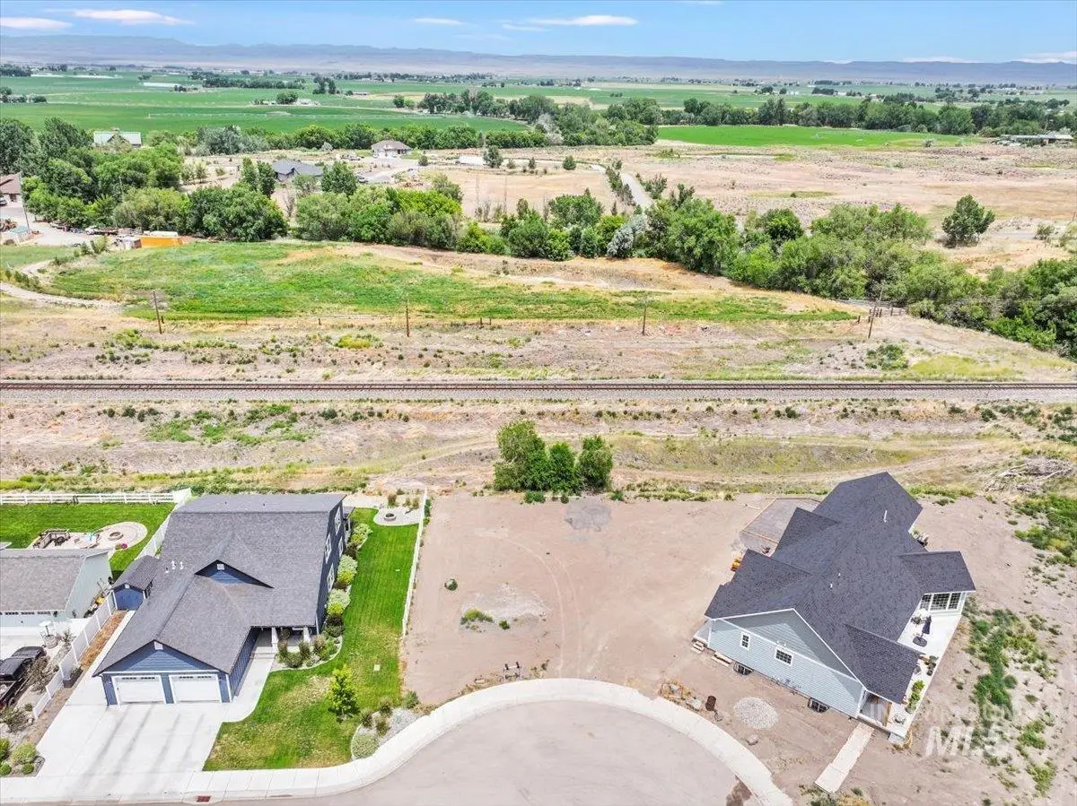 946 Liberty Street, Gooding, ID 83330 - Image #1