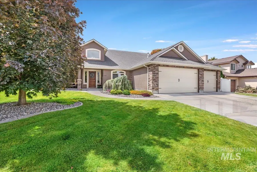 1021 Ballard Ln, Kimberly, ID 83341 - Image #2