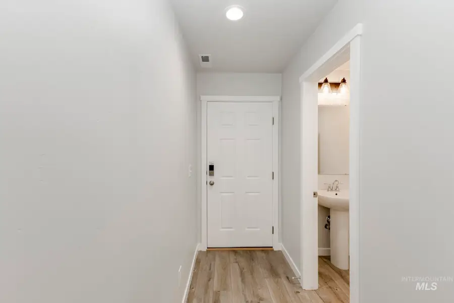 216 Moose St, Horseshoe Bend, ID 83629 - Image #3