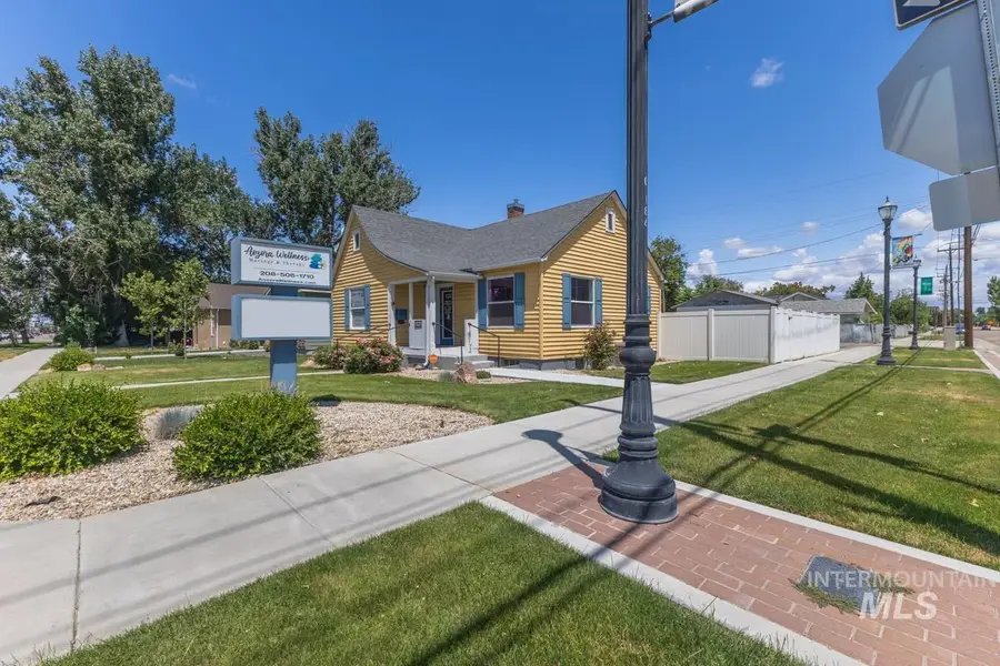 1123 Blaine St, Caldwell, ID 83605 - Image #2