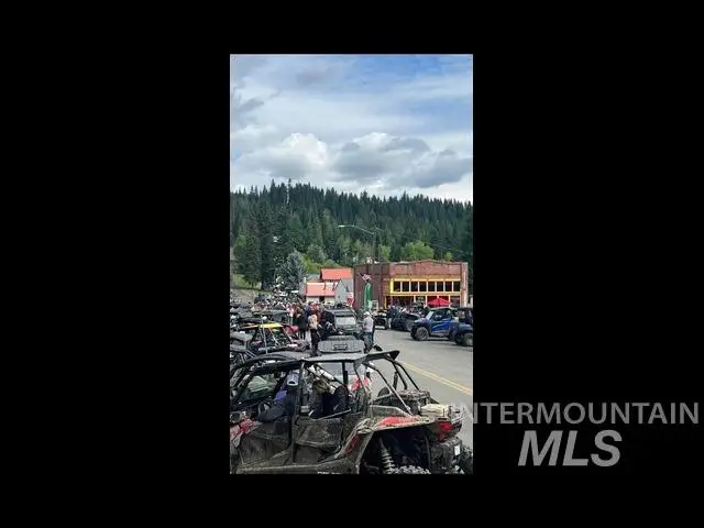 112 Main St, Elk River, ID 83827 - Image #3