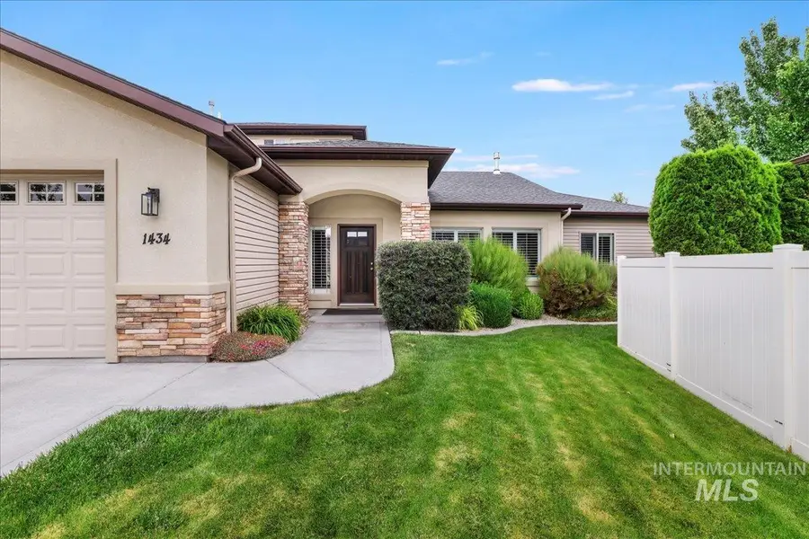 1434 Riverbend Pl, Twin Falls, ID 83301 - Image #2