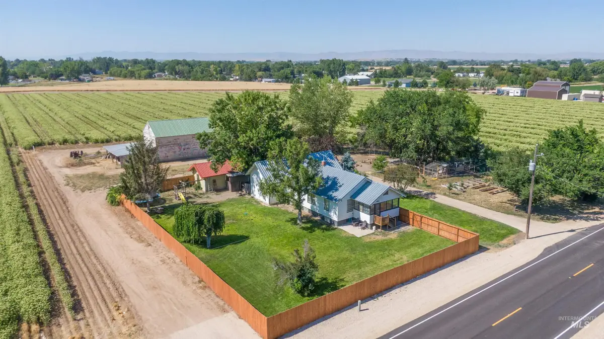 6811 E Locust Lane, Nampa, ID 83686 - Image #1