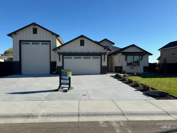 7195 E Merlin Hawk Ct, Nampa, ID 83686