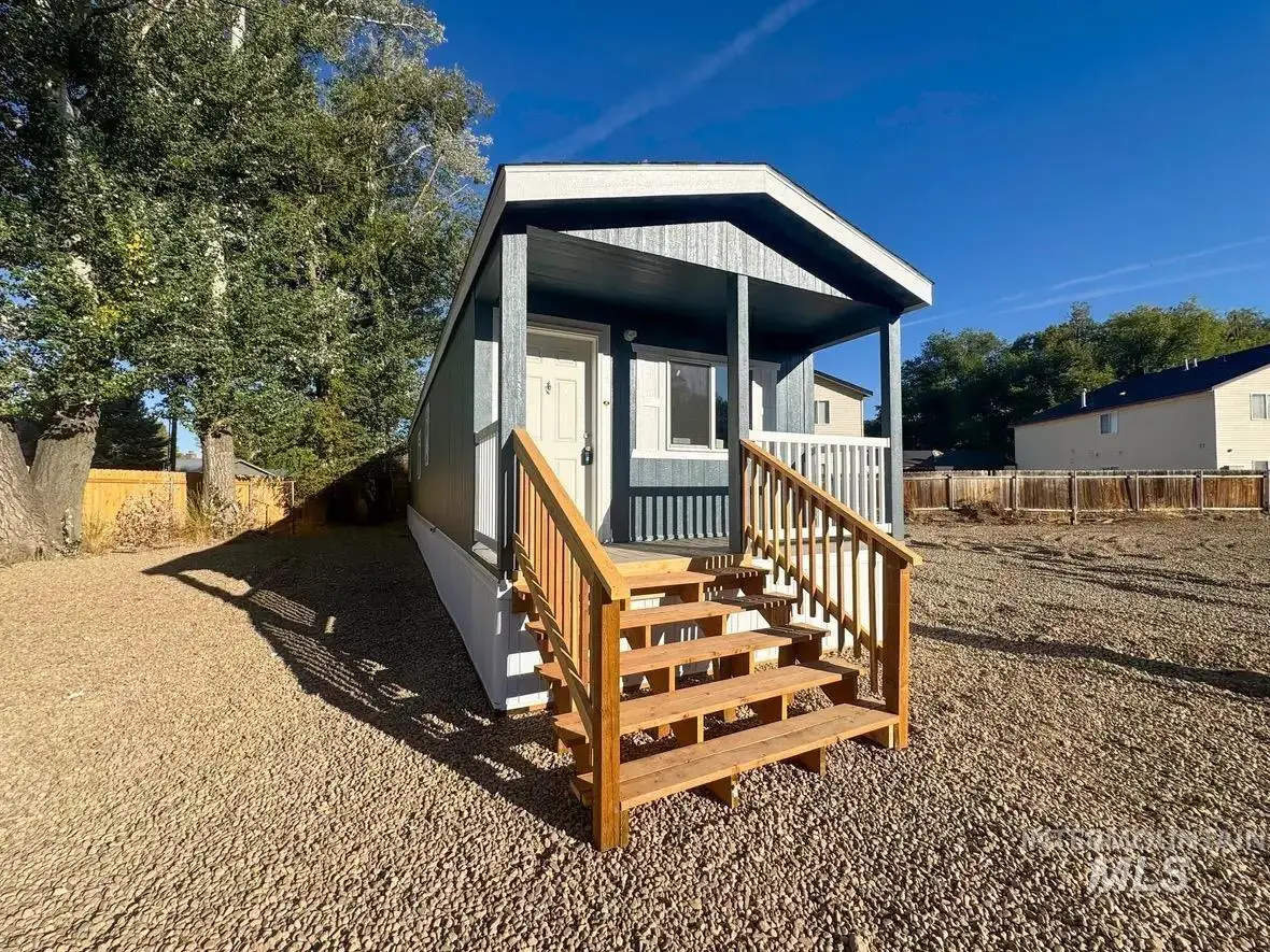 370 W 12th South #25, Mountain Home, ID 83647 - Image #1