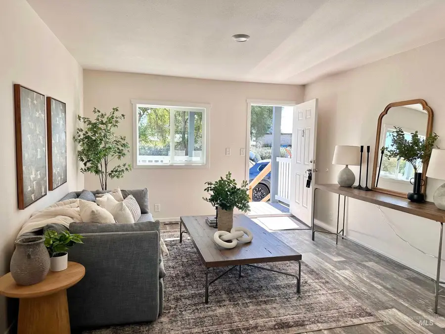 370 W 12th South #25, Mountain Home, ID 83647 - Image #3