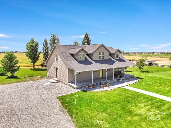 294 N 950 E, Declo, ID 83323