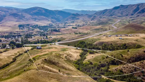 442 Old Hwy 55, Horseshoe Bend, ID 83629