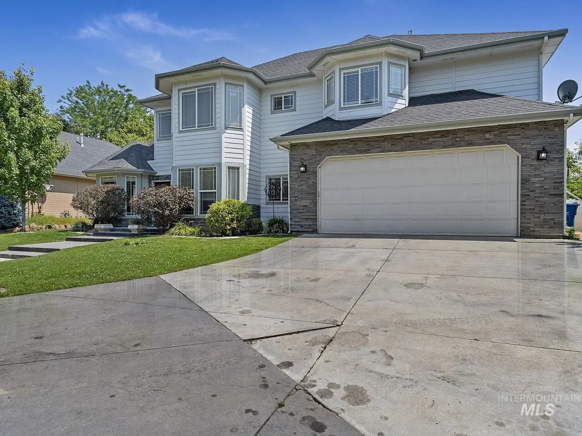 1214 N Trail Creek Lane, Eagle, ID 83616 - #1