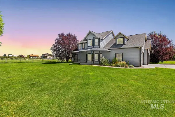 4036 N 2250 E, Filer, ID 83328