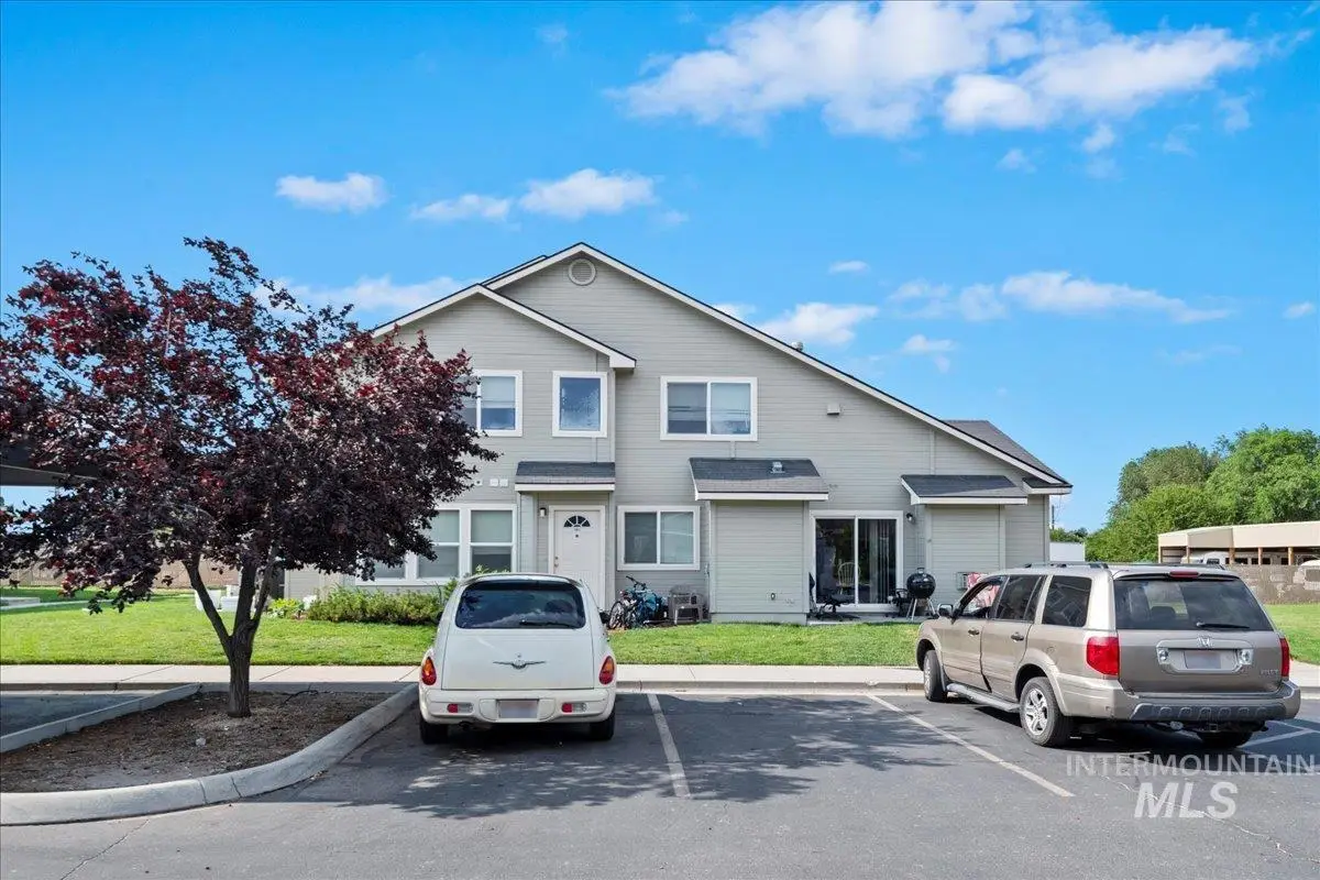 2225 S Lexis Ln, Nampa, ID 83686 - Image #1
