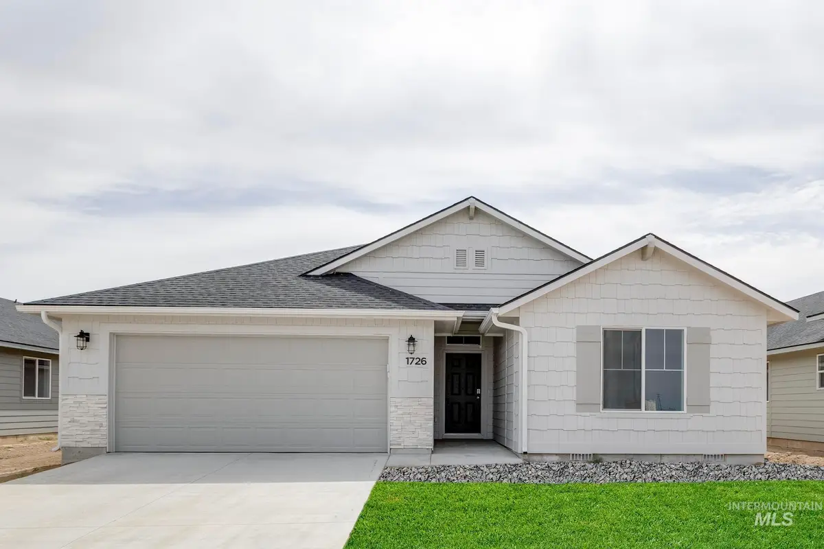 1726 SW Besra Dr, Mountain Home, ID 83647 - Image #1