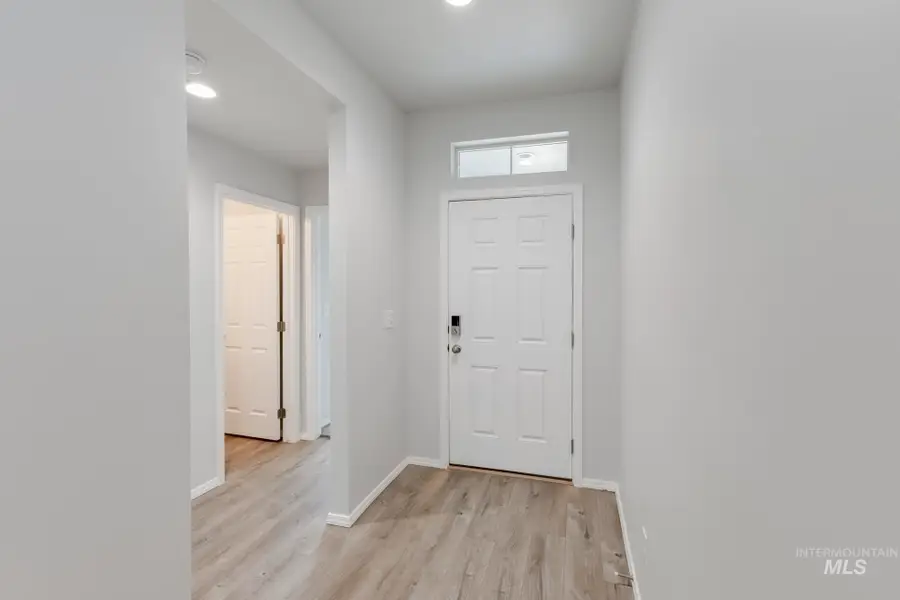 1726 SW Besra Dr, Mountain Home, ID 83647 - Image #3