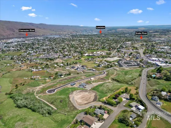 1651 Bennett Hill Drive, Clarkston, WA 99403