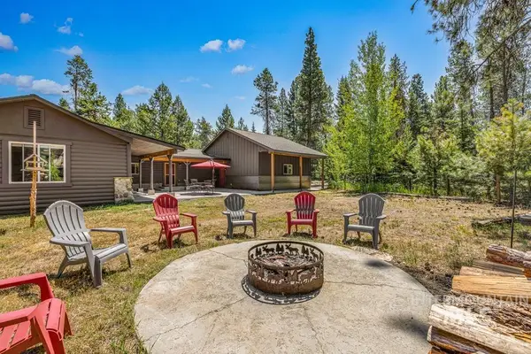 12943 Dawn Dr, Donnelly, ID 83615