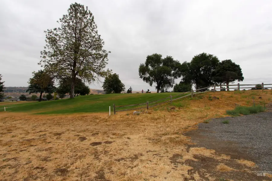 3733 and 3731 Swallows Nest Court, Clarkston, WA 99403 - Image #3